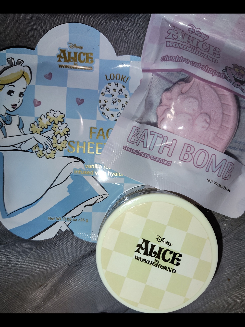 Disney Alice in Wonderland Pink Bath Bomb, Body Scrub, & Blue Face Sheet Set
